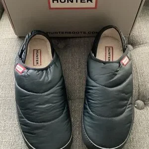 Hunter | Shoes | Hunter Puffer Slipper Black Shoe Slipon  display picture 2